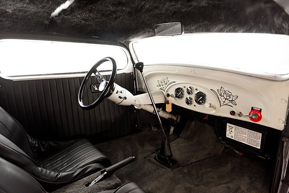 Chevrolet Master 15 of 15