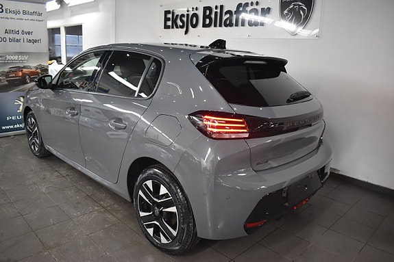 Peugeot 208 4 of 5