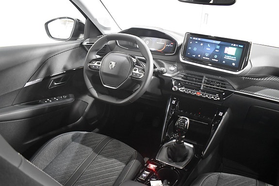 Peugeot 208 11 of 17