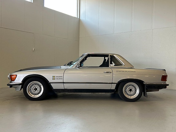 Mercedes-Benz SL350 5 of 5