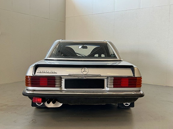 Mercedes-Benz 350 SL 7 of 22