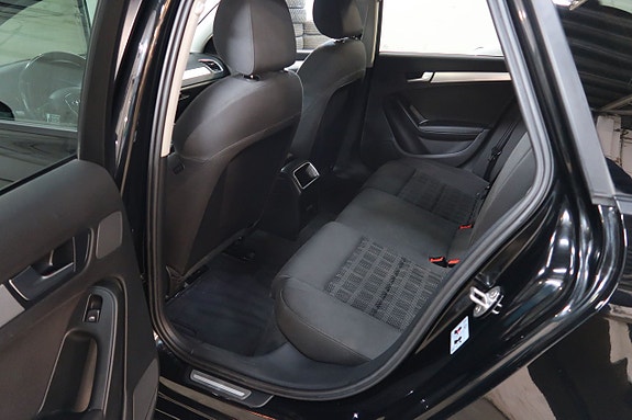 Audi A4 10 of 15