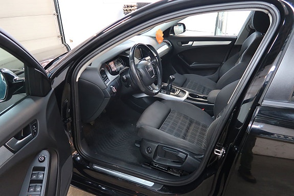 Audi A4 9 of 15