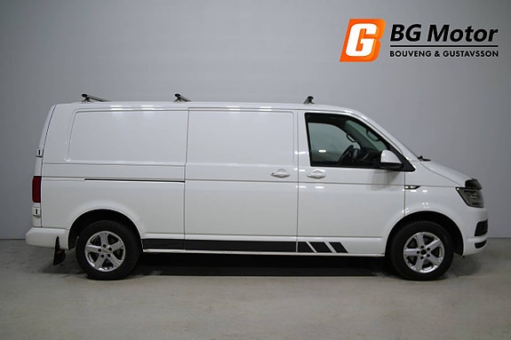 Volkswagen Transporter 2 of 5