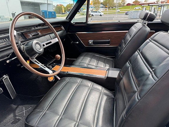 Plymouth GTX 18 of 30