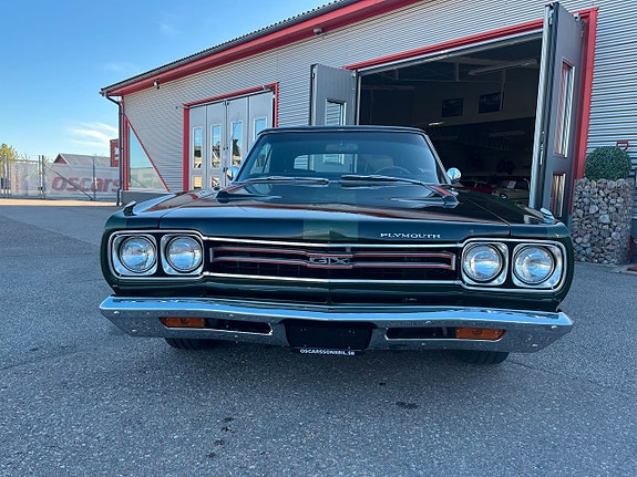 Plymouth GTX 13 of 30