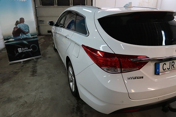 Hyundai i40 3 of 17