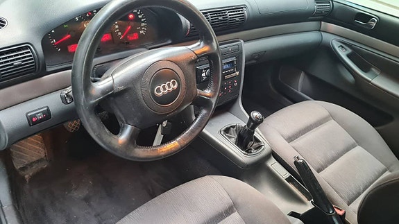 Audi A4 13 of 15