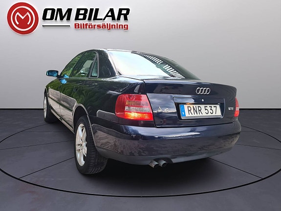 Audi A4 5 of 15