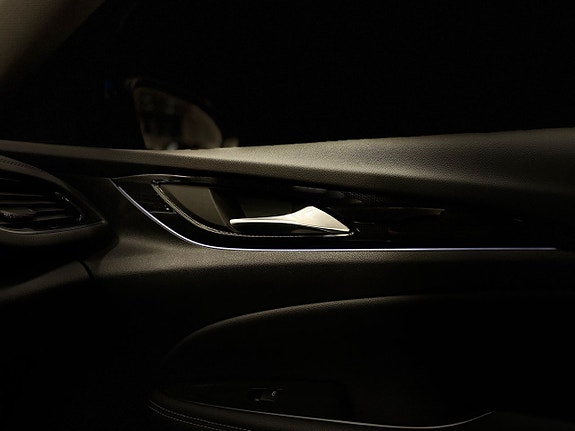 Opel Insignia 16 of 20