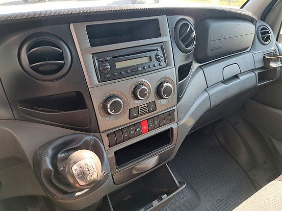Iveco Daily 8 of 11