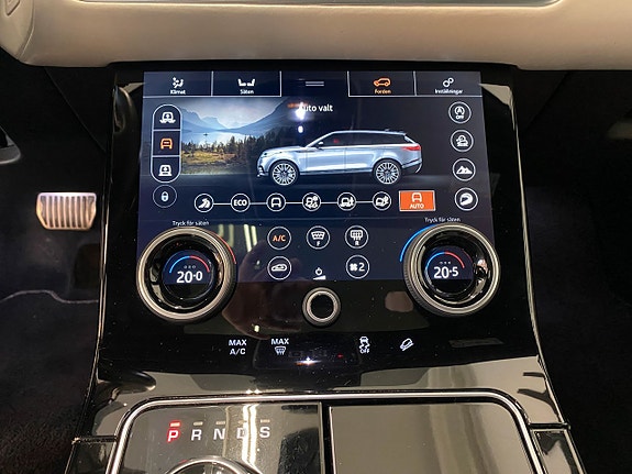 Land Rover Range Rover Velar 19 of 20