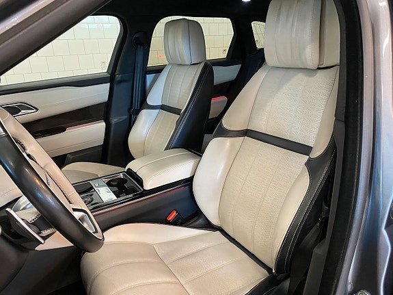 Land Rover Range Rover Velar 7 of 20