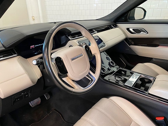 Land Rover Range Rover Velar 6 of 20