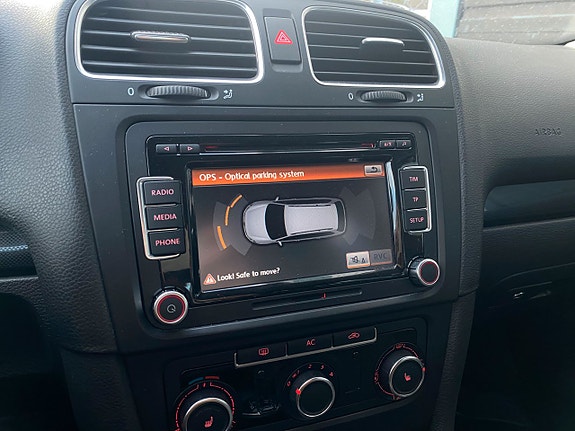 Volkswagen Golf VI 10 of 15