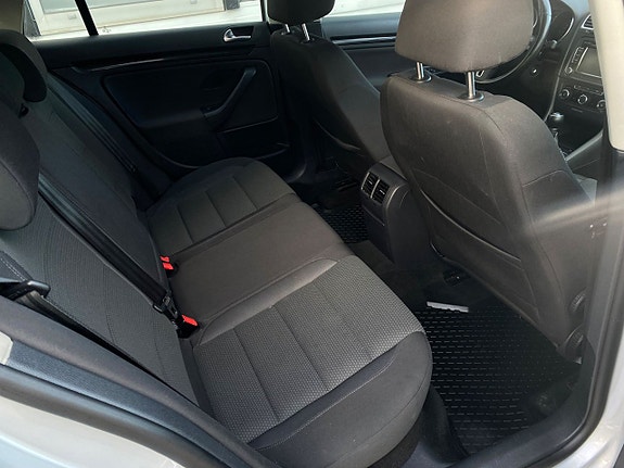 Volkswagen Golf VI 6 of 15