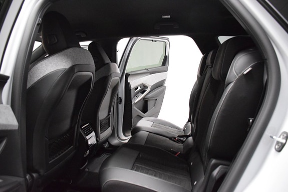 Peugeot 5008 11 of 17