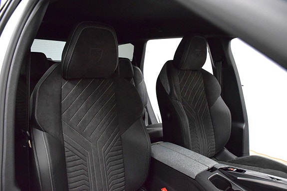 Peugeot 5008 14 of 17