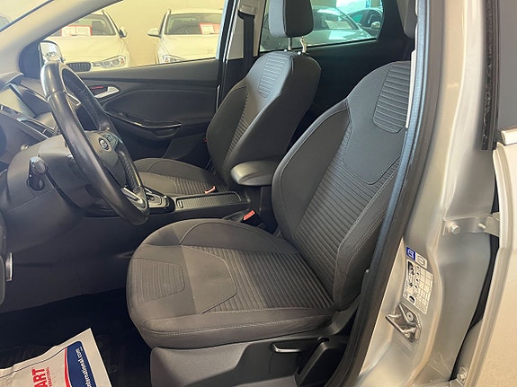 Ford Focus 11 of 21