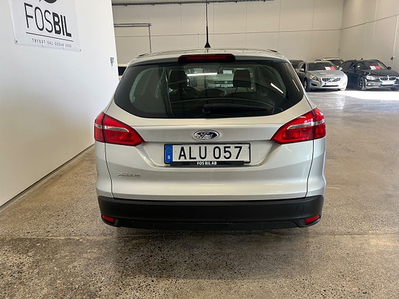 Ford Focus 8 of 21