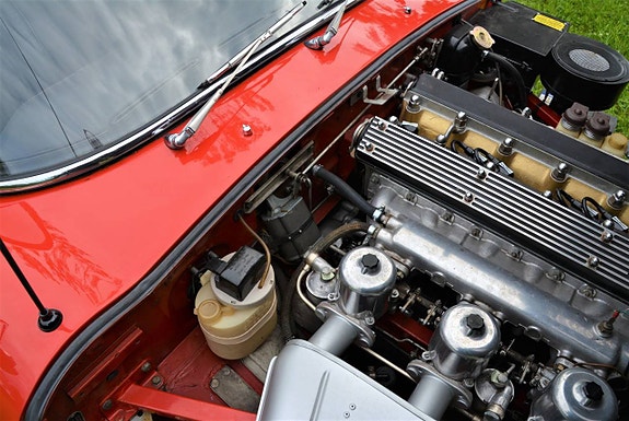 Jaguar E-TYPE 26 of 30