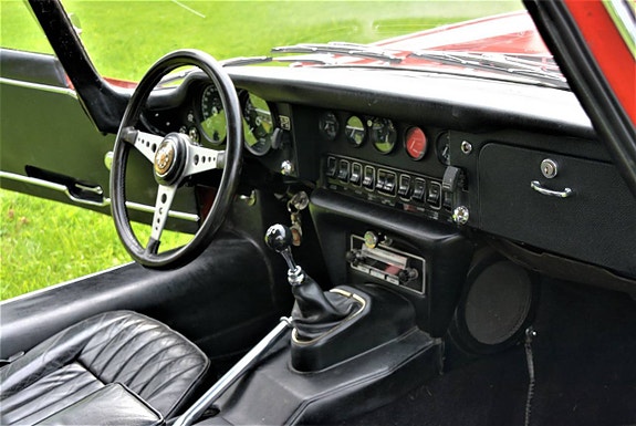 Jaguar E-TYPE 18 of 30