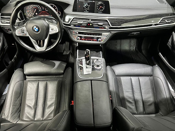 BMW 730 16 of 25