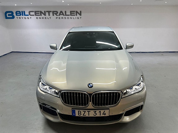BMW 730 4 of 5