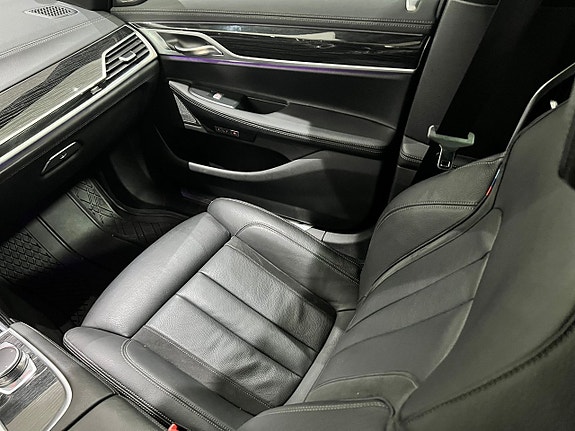 BMW 730 17 of 25