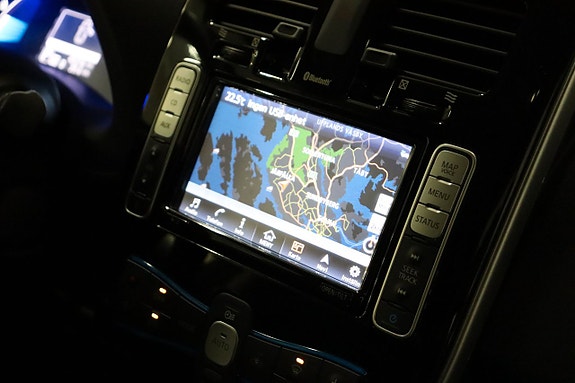Nissan Leaf 10 of 18
