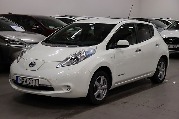 Nissan Leaf 3 of 18