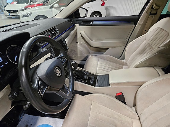 Skoda Superb 5 of 5