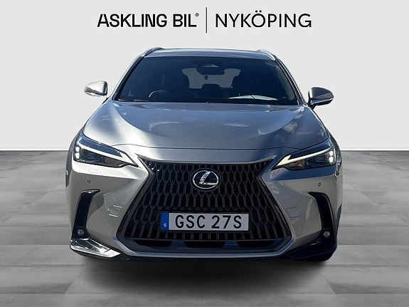 Lexus NX 450h 5 of 5