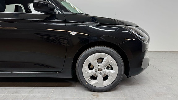 Suzuki Swift 17 of 17