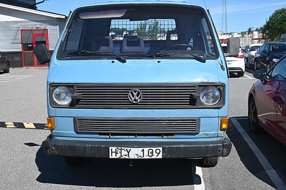 Volkswagen Transporter 6 of 7