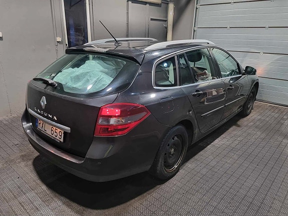 Renault Laguna 4 of 5