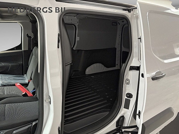 Opel Combo 8 of 18