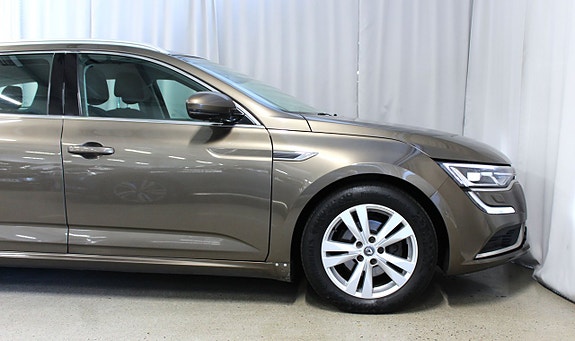 Renault Talisman 3 of 5