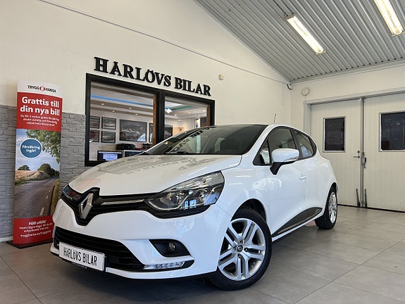 Renault Clio 2 of 17