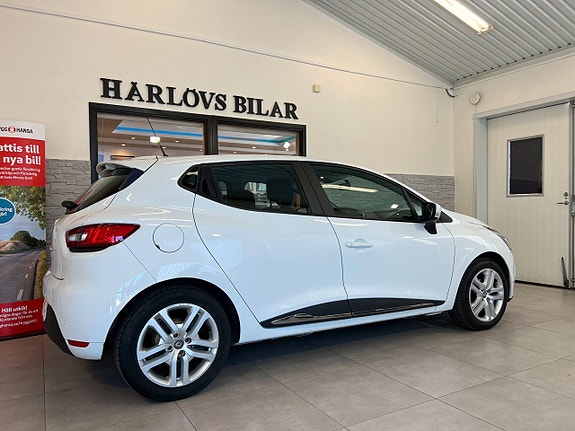 Renault Clio 6 of 17