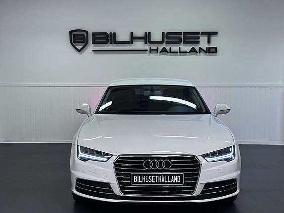 Audi A7 2 of 5