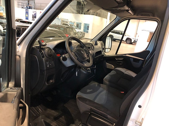 Renault Master 9 of 13