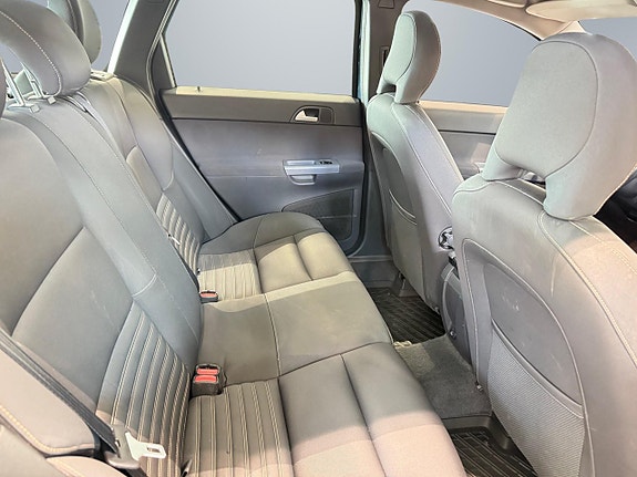 Volvo V50 6 of 7