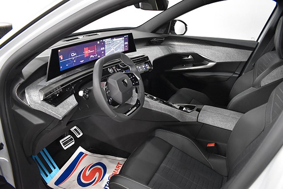 Peugeot 5008 5 of 5