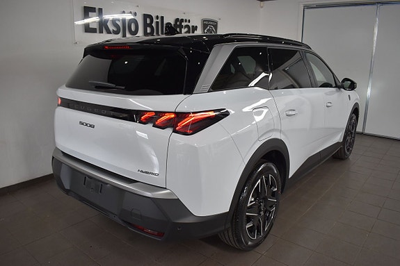 Peugeot 5008 8 of 21