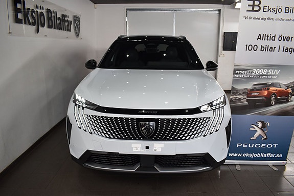 Peugeot 5008 2 of 5