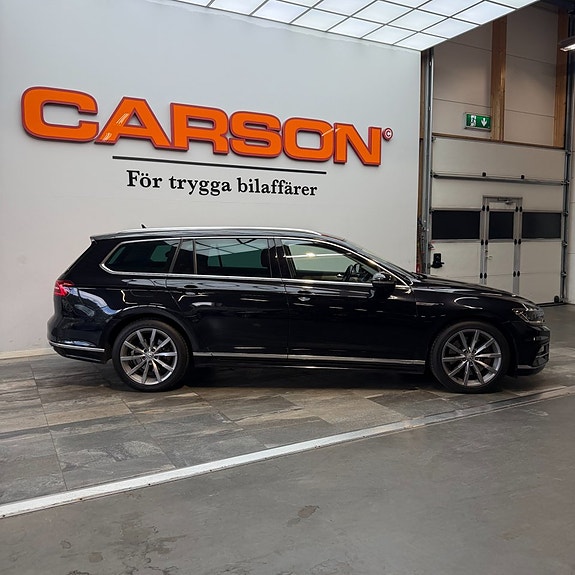 Volkswagen Passat 3 of 13