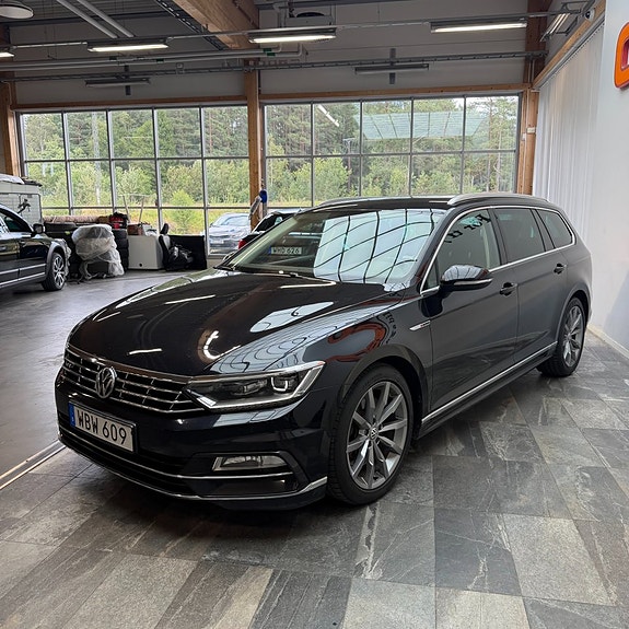 Volkswagen Passat 5 of 13
