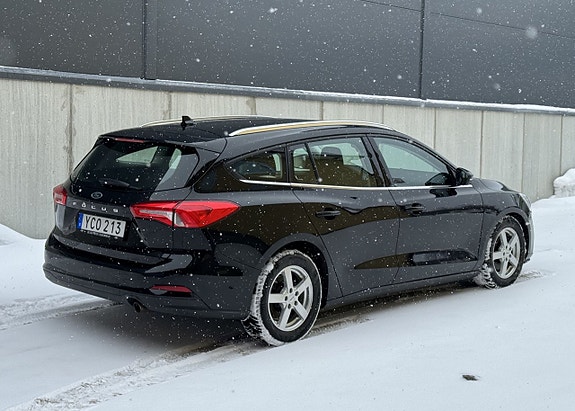 Ford Focus 3 of 5