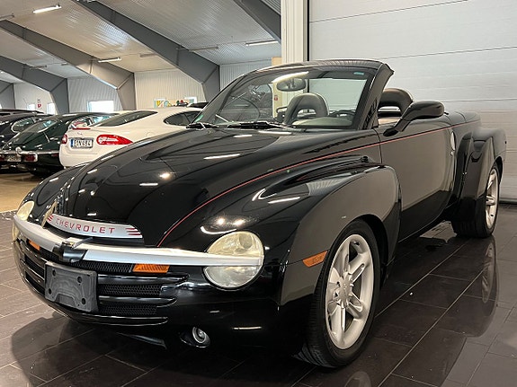 Chevrolet SSR 4 of 10